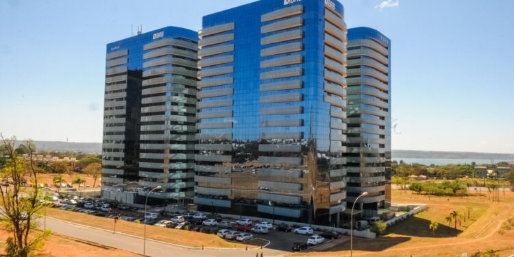 Justiça barra assinatura da compra do Banco Master pelo BRB| Agência Brasil