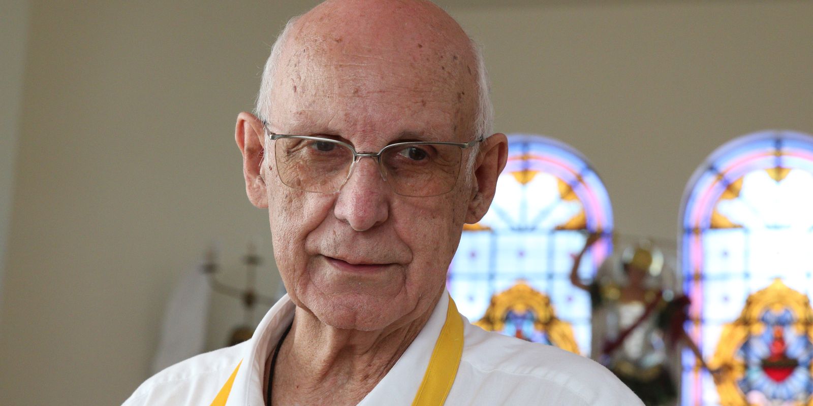 Igreja manda padre Júlio Lancellotti abandonar transmissão de missas