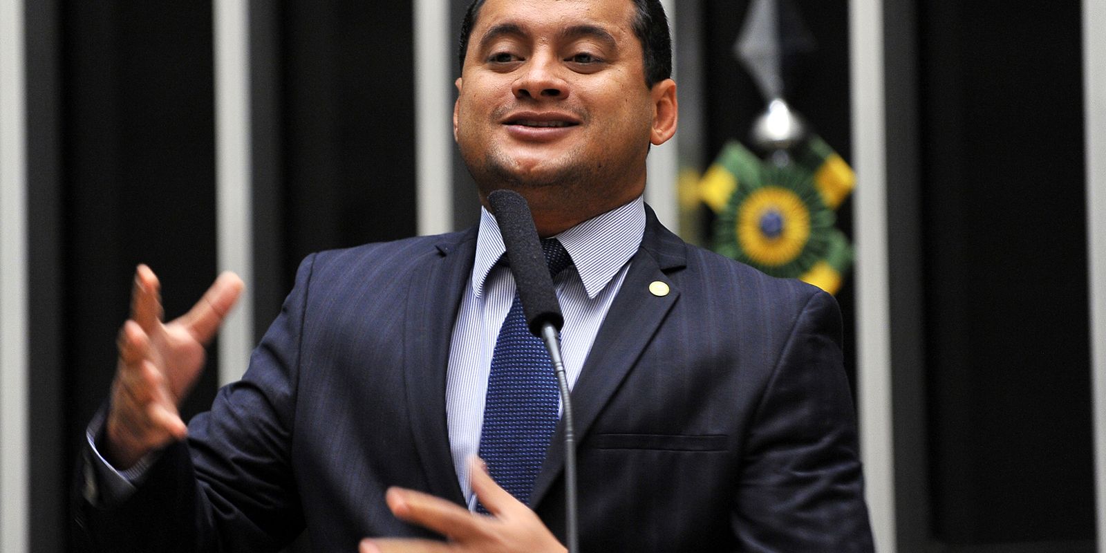 PF aponta senador como ‘sustentáculo político’ de esquema no INSS