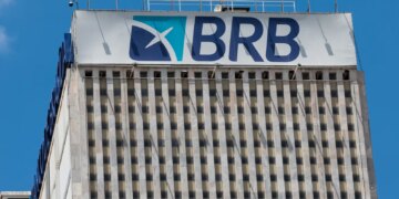 Diretor Jurídico do BRB deixa cargo após caso Banco Master
