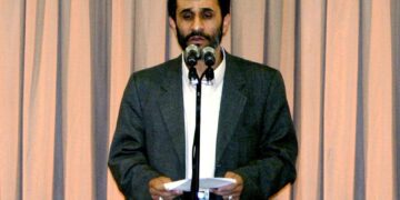 Bombardeio a Teerã mata ex-presidente iraniano Mahmoud Ahmadinejad